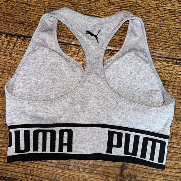 Puma Grey Sports Bra Womens Medium - Picture 2 of 2